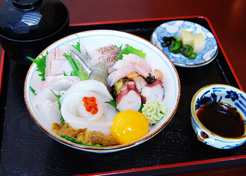 海鮮丼